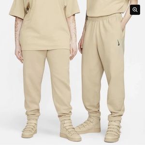 Nike x Billie Eilish Joggers 'Mushroom'